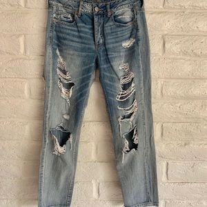 American Eagle Distressed Mom Jeans